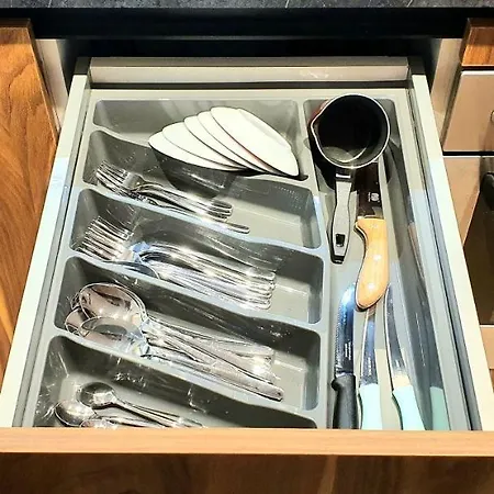 Vacation Vibes - Modern In Near Sea * Golem (Tirana)