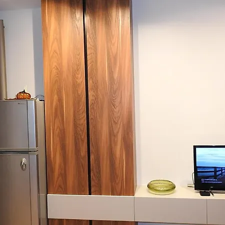 Vacation Vibes - Modern In Near Sea