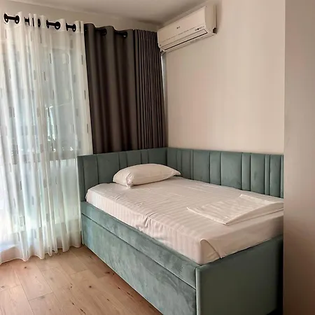 Vacation Vibes - Modern In Near Sea * Golem (Tirana)