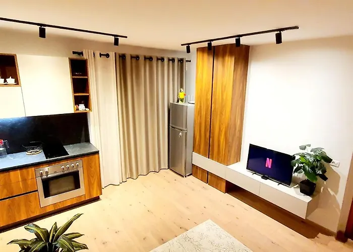 Vacation Vibes - Modern In Near Sea