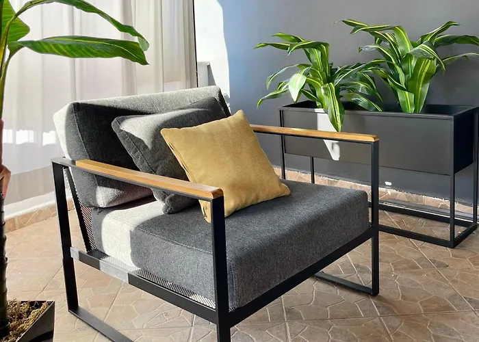 Vacation Vibes - Modern In Near Sea Διαμέρισμα *