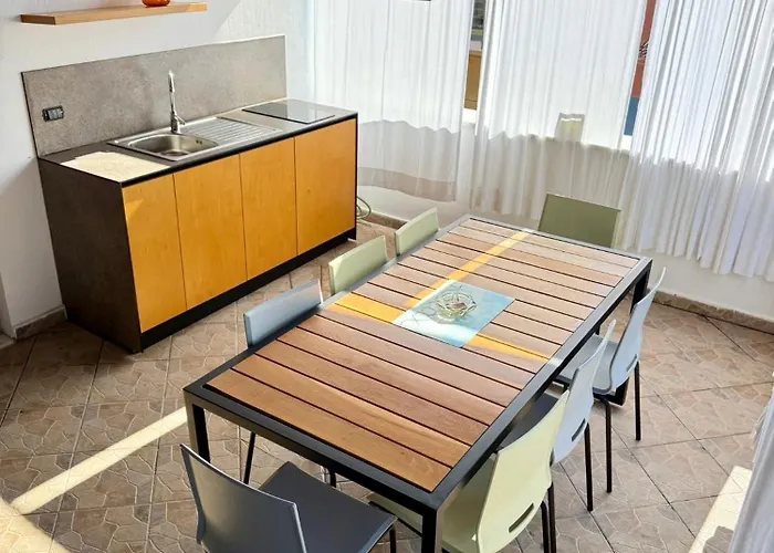 Διαμέρισμα Vacation Vibes - Modern In Near Sea Golem (Tirana)