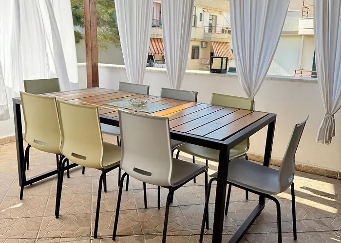 Vacation Vibes - Modern In Near Sea Διαμέρισμα