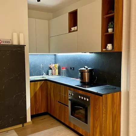 Vacation Vibes - Modern In Golem Near Sea Apartment Golem (Tirana)