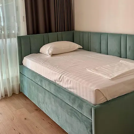 Vacation Vibes - Modern In Golem Near Sea Apartment Golem (Tirana)